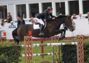 Hest / Kiropraktor / Hestekiropraktor / Dyrekiropraktor / Camilla Viken / Lier